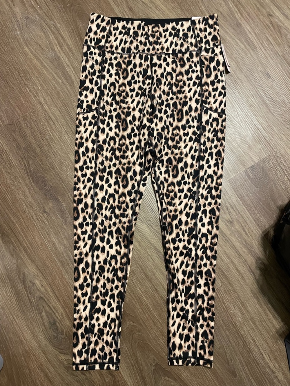 NWT Victoria's Secret Leopard Print Leggings in Black and Tan